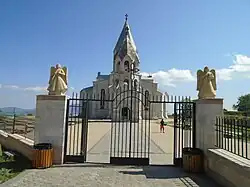 Главный вход на территорию соборного комплекса в 2019 г.