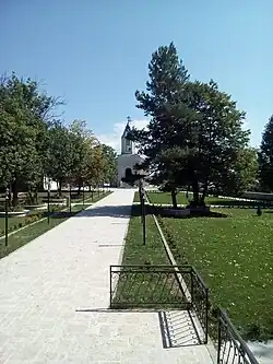 Сквер в районе церкви