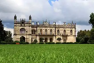 Фотография дворца Екатерины Чавчавадзе-Дадиани