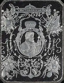 Плакетка с портретом курфюрста Кристиана II. 1602—1606. Стекло, гравировка. Художественно-промышленный музей, Прага