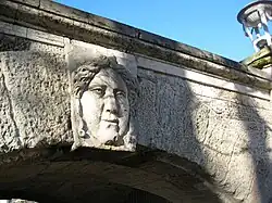 Маскарон замкового камня пандуса Висячего сада в Царском Селе. 1792. По рисунку архитектора Ч. Камерона