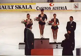 1993. Слева направо: Ольга Маркова, Кристина Цако, Таня Шевченко