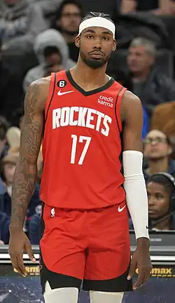 Исон в составе «Хьюстон Рокетс» в 2023 году