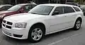 Dodge Magnum SE