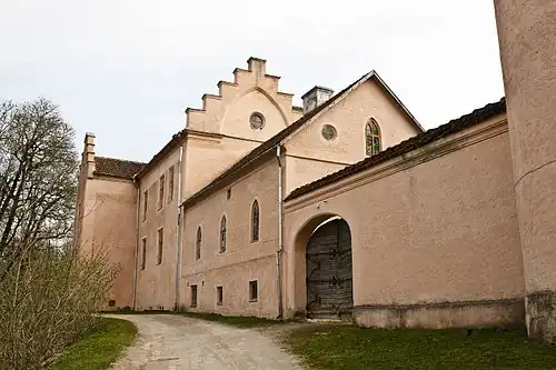 Северная стена замка