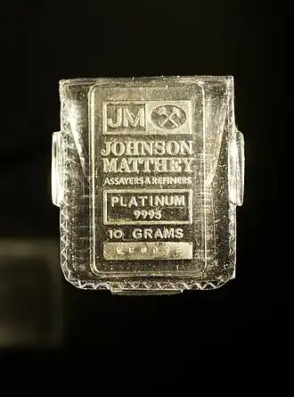 Слиток платины с клеймом Johnson Matthey