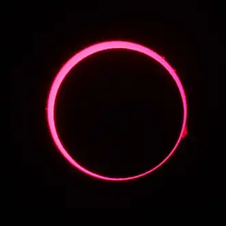 Кольцеобразное затмение в Уайт-Рок[англ.], штат Нью-Мексико, США.