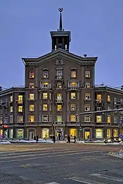 Жилой дом в сталинском стиле, Таллин