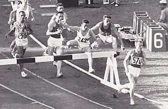 Соколов (справа) лидирует в финале Олимпийских игр в Риме. 1 сентября 1960 года
