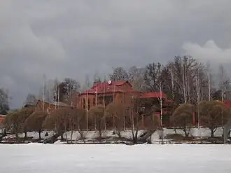 дома в деревне