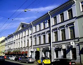 Общий вид фасада