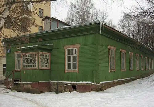 Деревянный дом (улица Петра Алексеева, 5а)