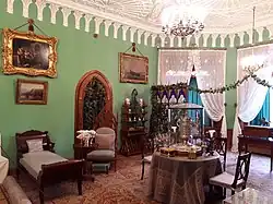 Гостиная во дворце Коттедж в Петергофе. 1826—1829.  Архитектор А. Менелас