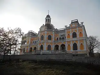 Дворец Манук-бея в Хынчешты, Молдавия.