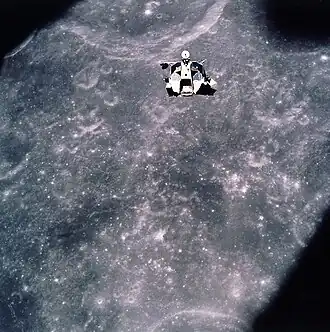 «Челленджер» во время сближения