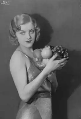 Осе Бюэ в 1932 году