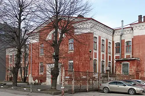 Историческое административное здание завода «Вольта» в 2017 году. Вид со двора