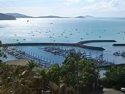 Причалы частных катеров и яхт