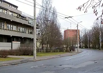 Вид от перекрёстка с ул. Буртниеку