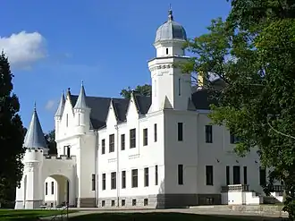 Замок-мыза Алацкиви (Алатскиви)