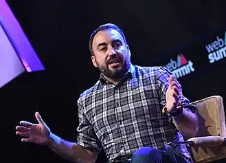 Алекс Стэймос выступает на конференции «Web Summit» (Дублин, Ирландия, 2015)