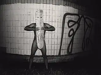 Фотодокументация перформанса, 25 сентября 2011. СПб.