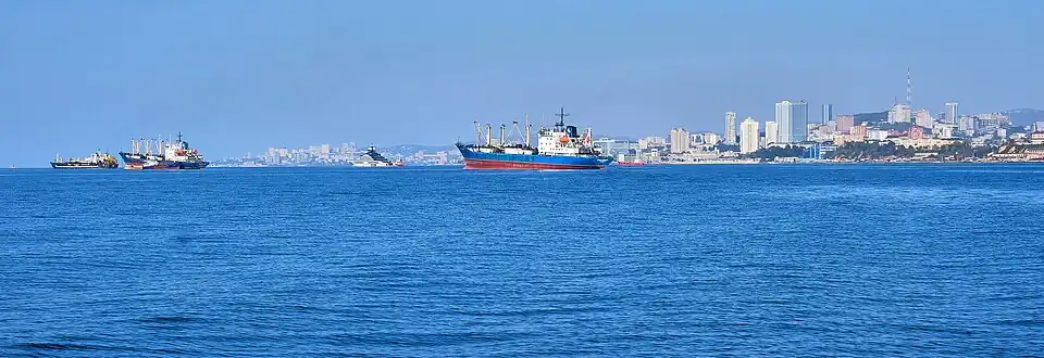 Вид из акватории пролива Босфор Восточный