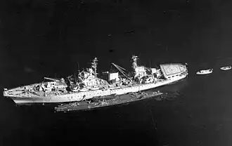 Советская плавучая база подводных лодок Виктор Котельников и ПЛ проекта 651 в заливе Эс-Саллум, октябрь 1984 года