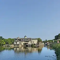 Дом с мельницей Ла-Русьер