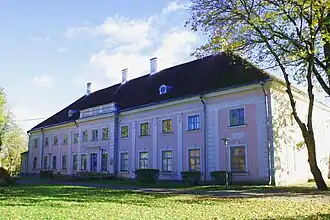 Главное здание мызы Анния в 2010 году