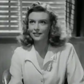 В фильме «Странная любовь Марты Айверс» (1946)