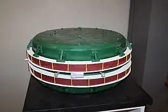 Муляж коллайдера AdA в музее лаборатории LAL, Орсэ, Франция.