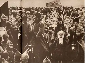 Командиры Первой конной армии РККА К. Е. Ворошилов, Е. А. Щаденко, С. М. Будённый, фото периода 1919—1920 годов