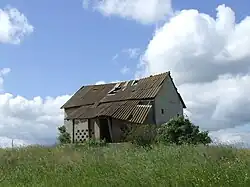 Заброшенное здание газовой конторы по дороге Кордон — Пшеняново