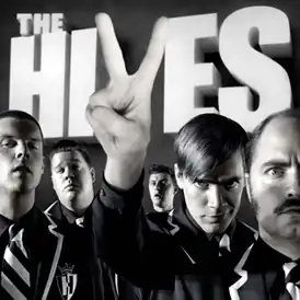 Обложка альбома The Hives «The Black and White Album» (2007)