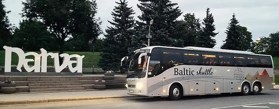 Автобус Baltic Shuttle в Нарве