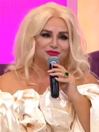 Бану Алкан в передаче «Вот мой стиль» тур. İşte Benim Stilim, 2016 год