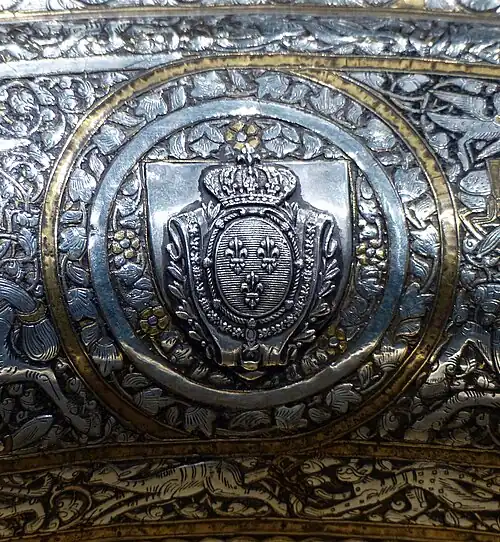 Медальон III