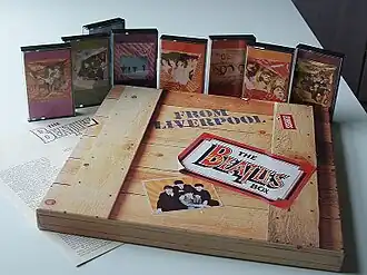 Обложка альбома The Beatles «The Beatles BoxThe Beatles Box at WorldCat» (1980)