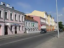 Фрагмент улицы за Дворцом Республики