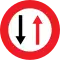 Voorrang verlenen/Cédez le passage à la circulation venant en sens inverse