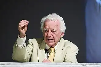 Бенджамин Крем на лекции 2008