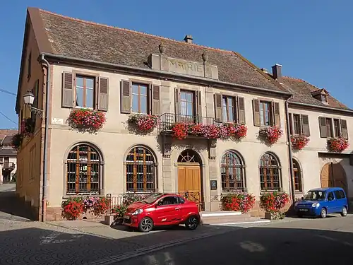 Здание мэрии (1881)