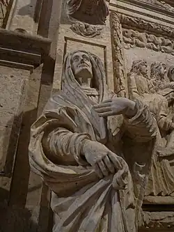 Скульптура в церкви