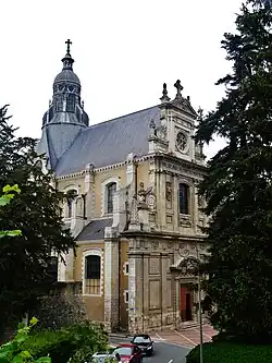 Церковь Сен-Венсан-де-Поль. Блуа