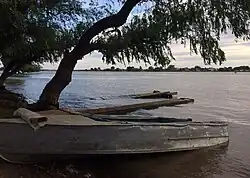 Лодки на берегу Бахтемира в селе Ново-Булгары