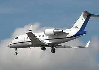 CL-600-2B16(вариант Challenger 604)