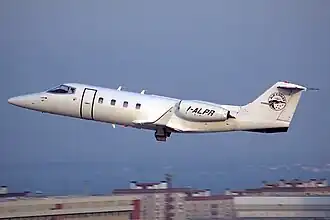 Learjet 55 компании Alpi Eagles