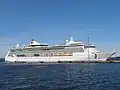 Brilliance of the Seas отходит от 25-го причала в Таллинском порту 9 августа 2012 года