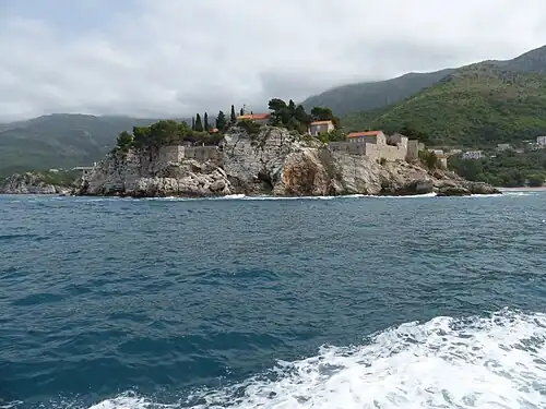 Вид на остров со стороны моря